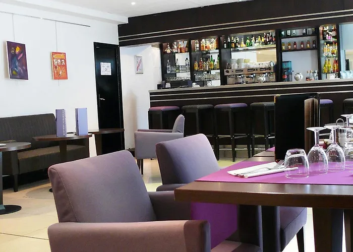 Auteuil Tour Eiffel 4* París