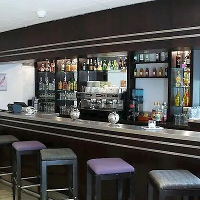 奥特易图尔埃菲尔酒店 4*