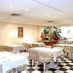 Auteuil Tour Eiffel 4*
