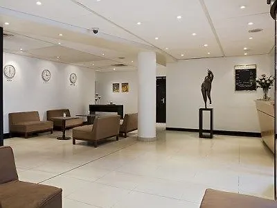 Auteuil Tour Eiffel 4*