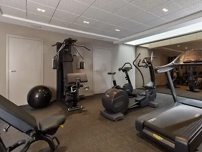 Auteuil Tour Eiffel Hotel 4*