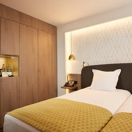 Auteuil Tour Eiffel Hotel