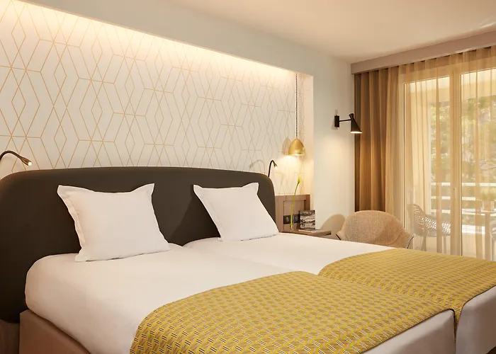 Hotel Auteuil Tour Eiffel Paříž